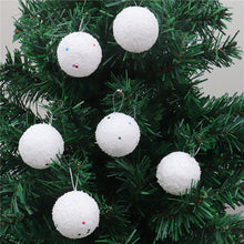 Last inn bildet i Galleri-visningsprogrammet, 6 Pcs/set 5cm White  Foam  Snowball  Pendant Window Decorations Christmas Tree Ornaments White Snowball Pendant [Pack of 6 pieces]
